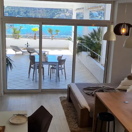 Apartments Holidays Roko Grebaštica Rum bild