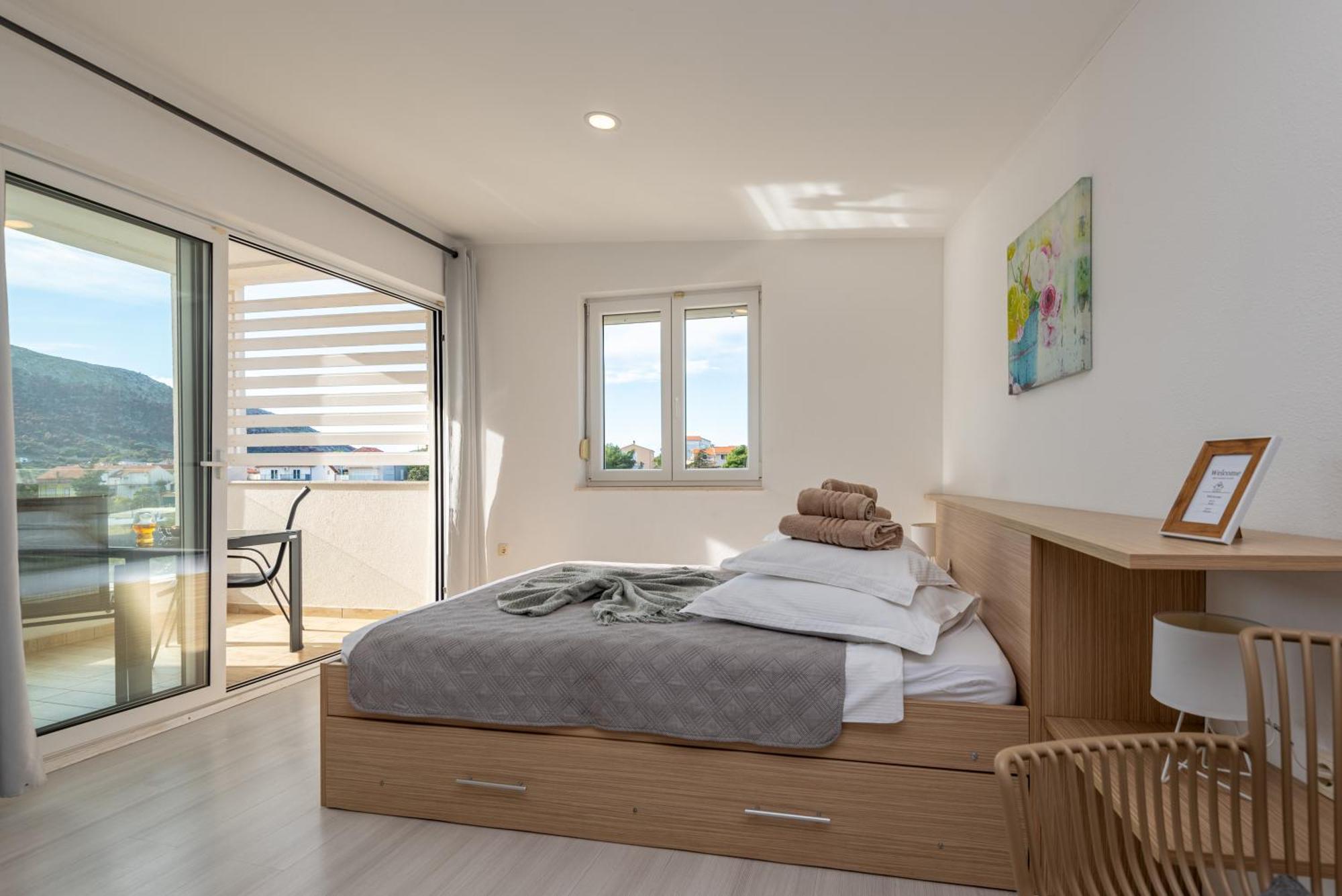 Apartment Holidays Roko